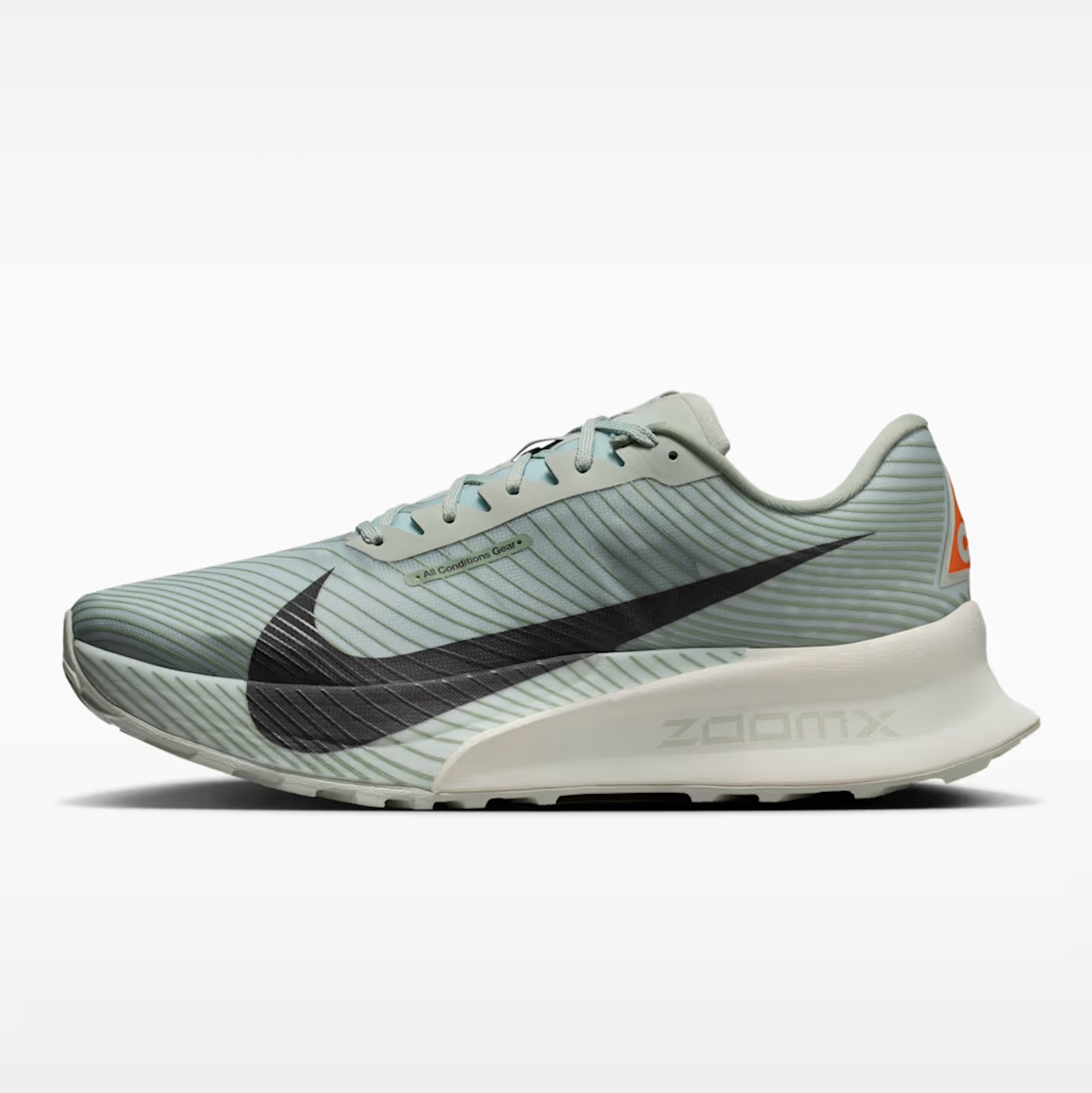 Nike ACG Ultrafly