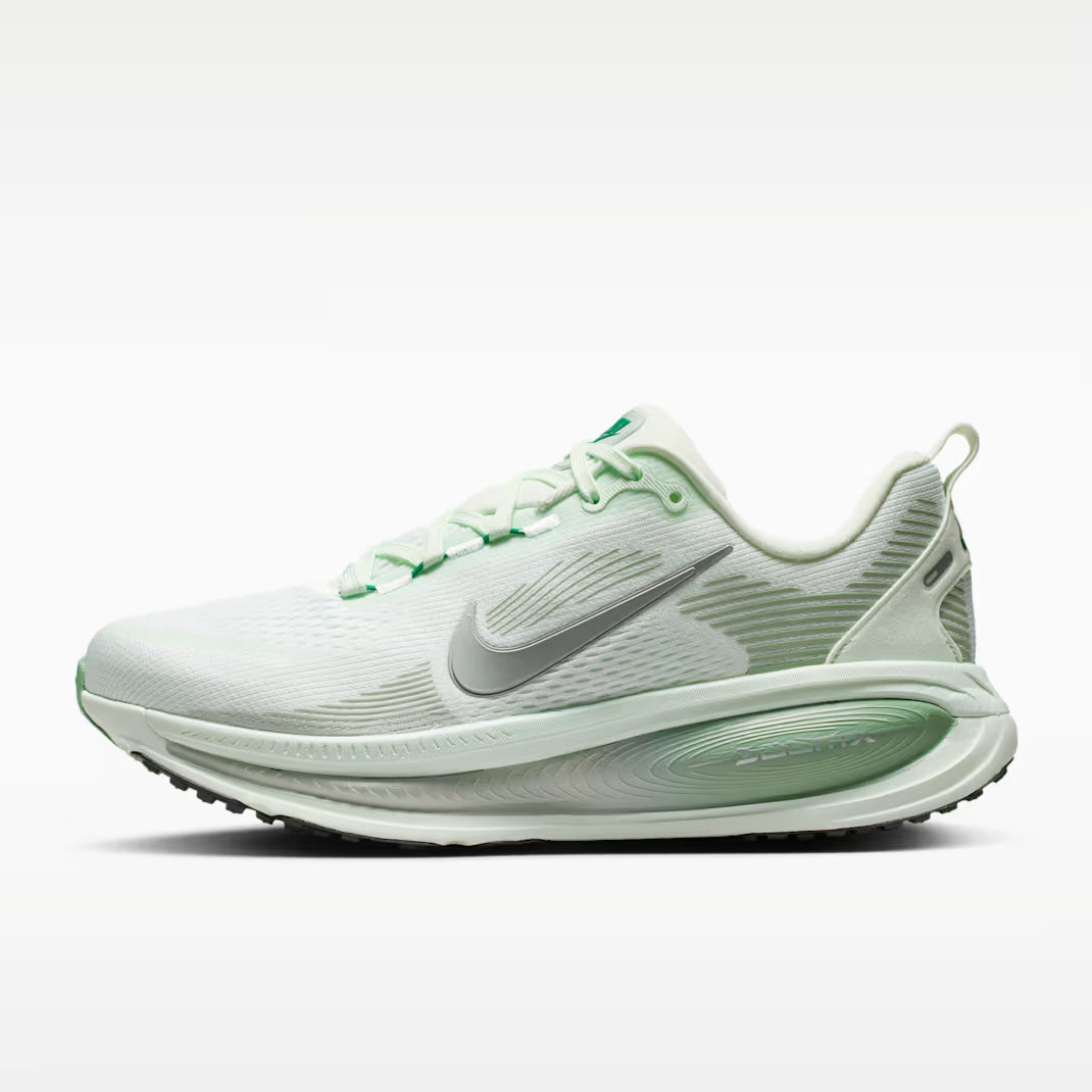Nike W's Vomero 18